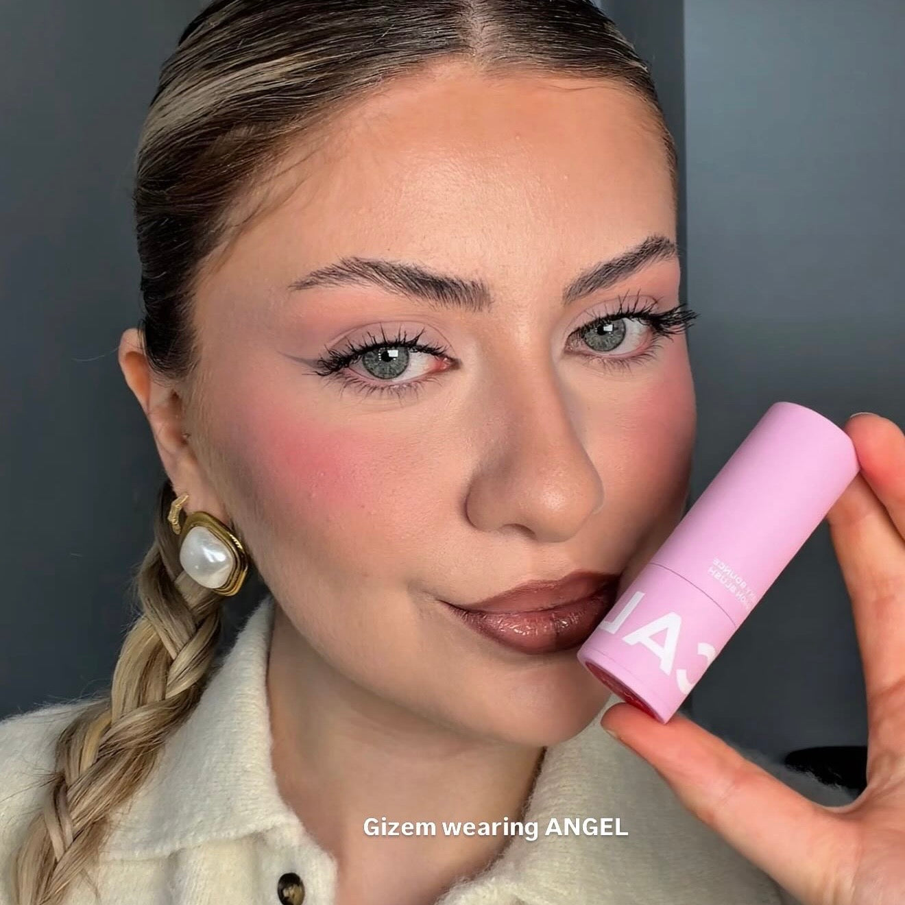 CHEEKY BOUNCE Cream Cushion Blush